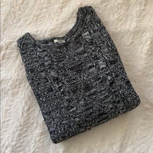 Forever 21 sweater ❄️